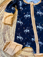 Load image into Gallery viewer, Rope the moon &amp; stars baby bamboo sleeper