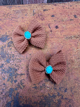 Load image into Gallery viewer, Brown and turquoise piggy hair clips