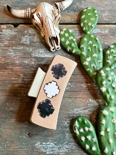Black and white Aztec claw hair clip (sale)