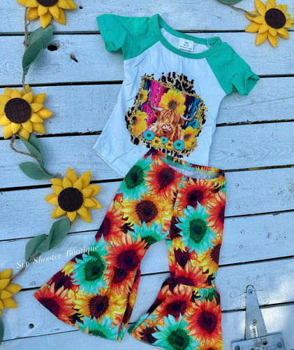 Sunflower cowgirl bell set