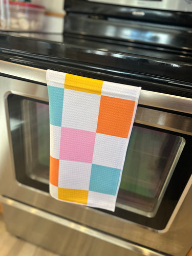 Rainbow checkered hand towel