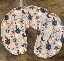 Load image into Gallery viewer, Cowskull stars baby pillow cover