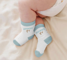 Load image into Gallery viewer, Howdy baby sock set