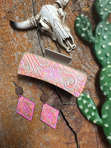 Pink floral claw hair clip/earring set (sale)