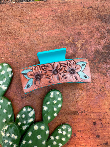 Turquoise floral claw hair clip