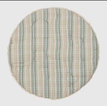 Load image into Gallery viewer, Farm baby quilted play mat