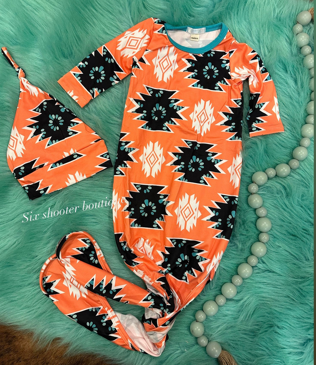Squash Aztec newborn sleep sack hat set
