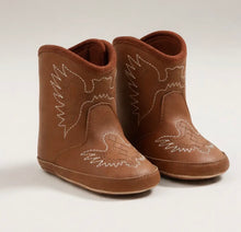 Load image into Gallery viewer, Little buckaroo baby boots