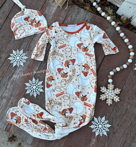 Howdy snowman baby sleep sack/ hat set (sale)