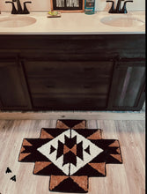 Load image into Gallery viewer, Rodeo Aztec rug