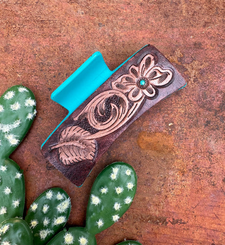Turquoise tooled claw hair clip