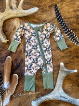 Load image into Gallery viewer, Duck hunting baby bamboo sleeper