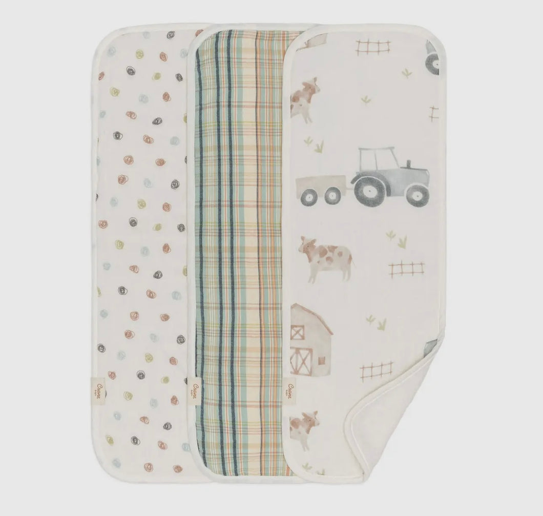 Farmhouse tractor burp cloth set