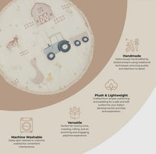 Load image into Gallery viewer, Farm baby quilted play mat