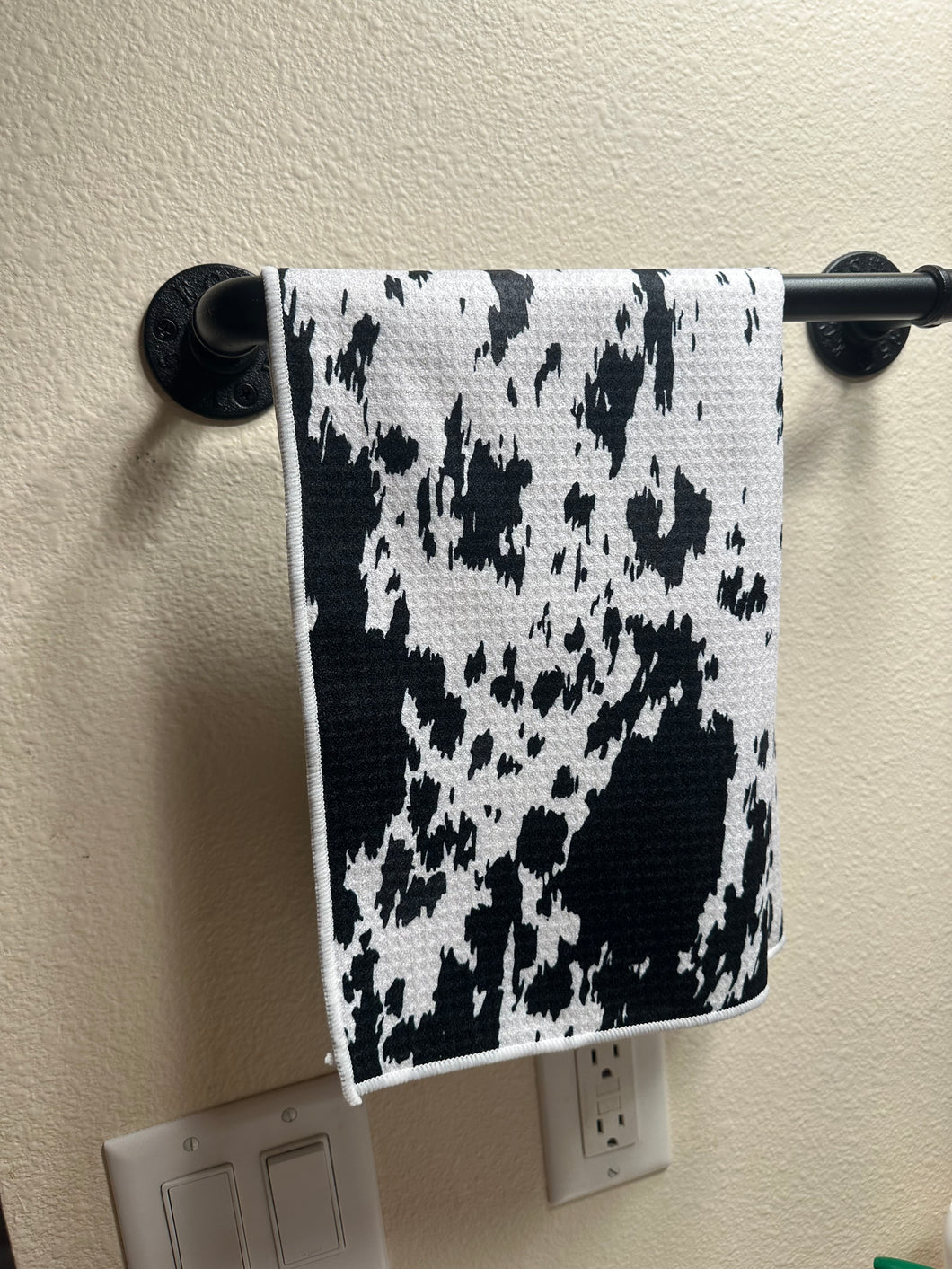 Cowprint waffle knit hand towel