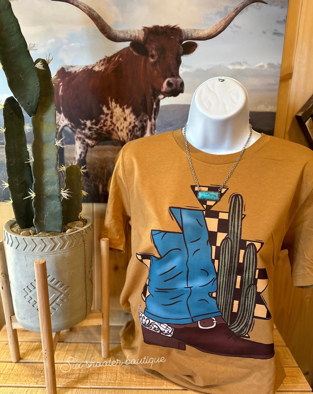 Cowboy boot cactus valley tee