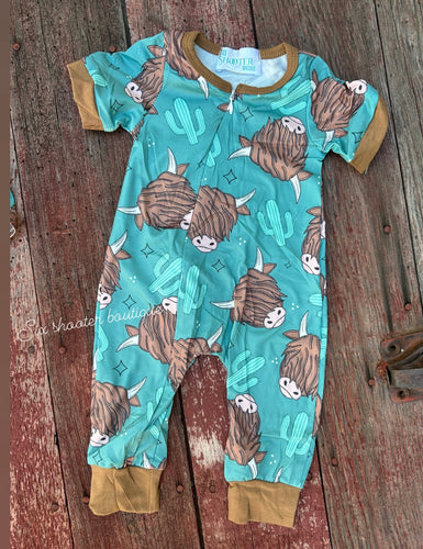 Highlander baby short sleeve sleeper (sale)