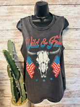 Load image into Gallery viewer, Wild &amp; free tank ( black) (sale)