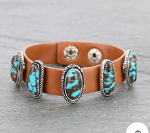 Load image into Gallery viewer, Turquoise snap bracelet