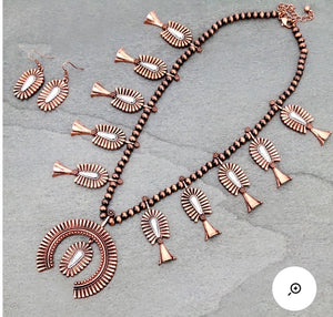 Bronze and white squash necklace set