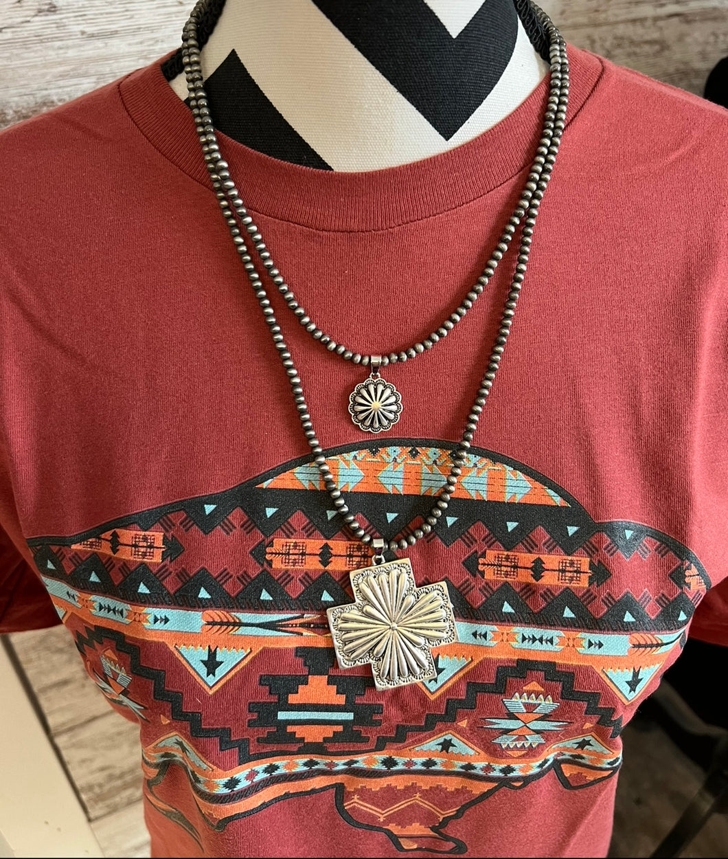 Double pendant necklace
