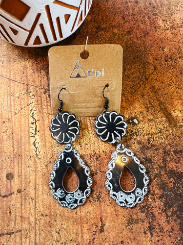 Bronze lightweight metal earrings