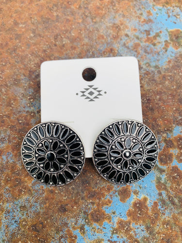 Black cluster post earrings