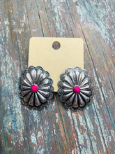 Load image into Gallery viewer, Silver and pink concho earrings