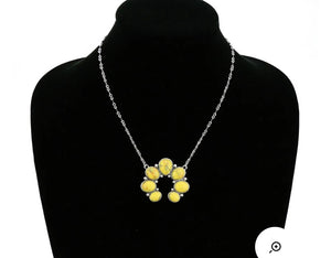 Simple yellow squash necklace