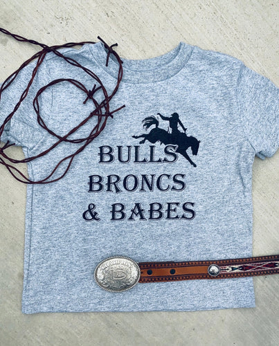 Bulls broncs & babes kids tee