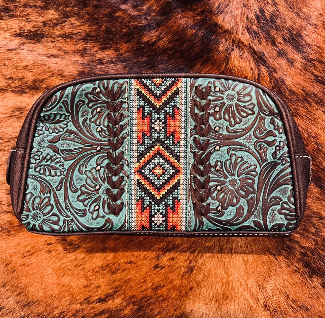 Turquoise Montana west pouch / make up bag