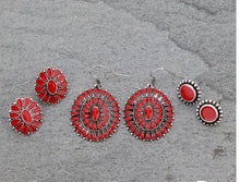 Load image into Gallery viewer, Red earrings