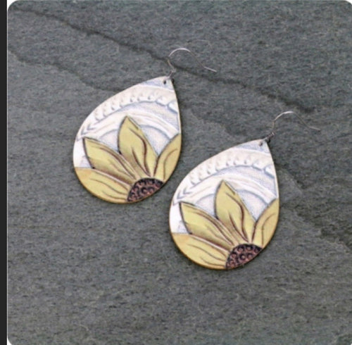 White sunflower earrings
