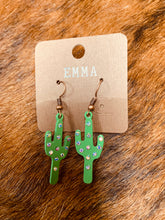 Load image into Gallery viewer, Green cactus earrings