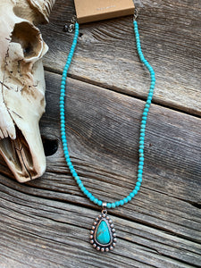 Simple Turquoise pendant necklace