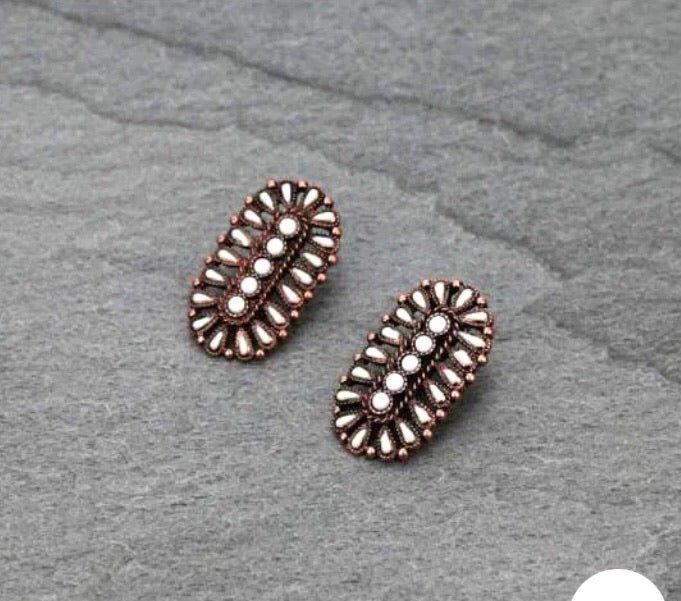 White post cluster earrings