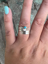 Load image into Gallery viewer, Genuine Indian handcrafted sterling silver turquoise feather wrap ring