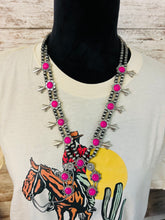 Load image into Gallery viewer, Pink and silver squash necklace