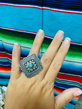 Load image into Gallery viewer, Natural turquoise ring
